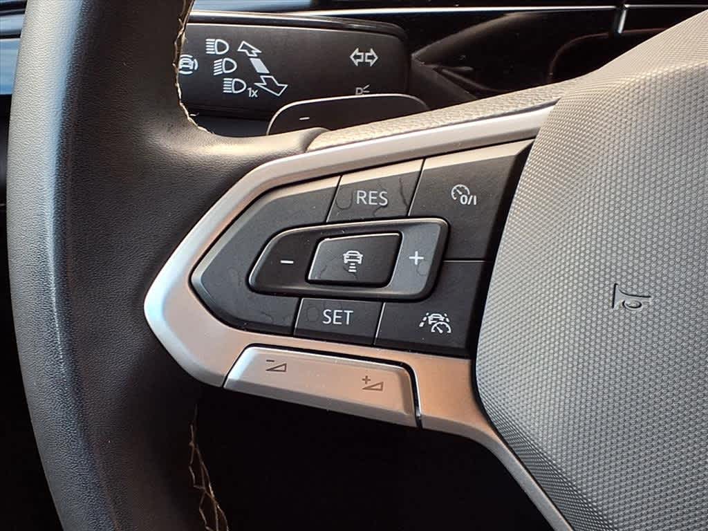 Thumbnail: 2024 Volkswagen Atlas - 17