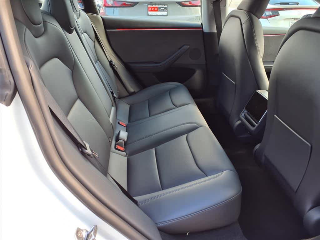 Thumbnail: 2025 Tesla Model 3 - 14