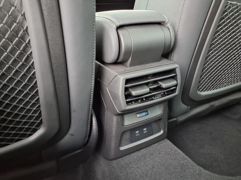 Thumbnail: 2024 Audi S3 - 10