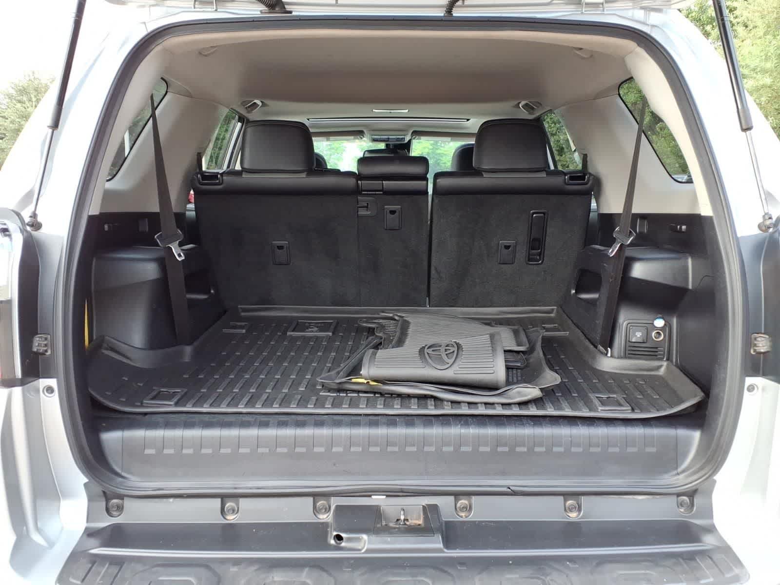 2020 Toyota 4Runner SR5 Premium - Photo 6
