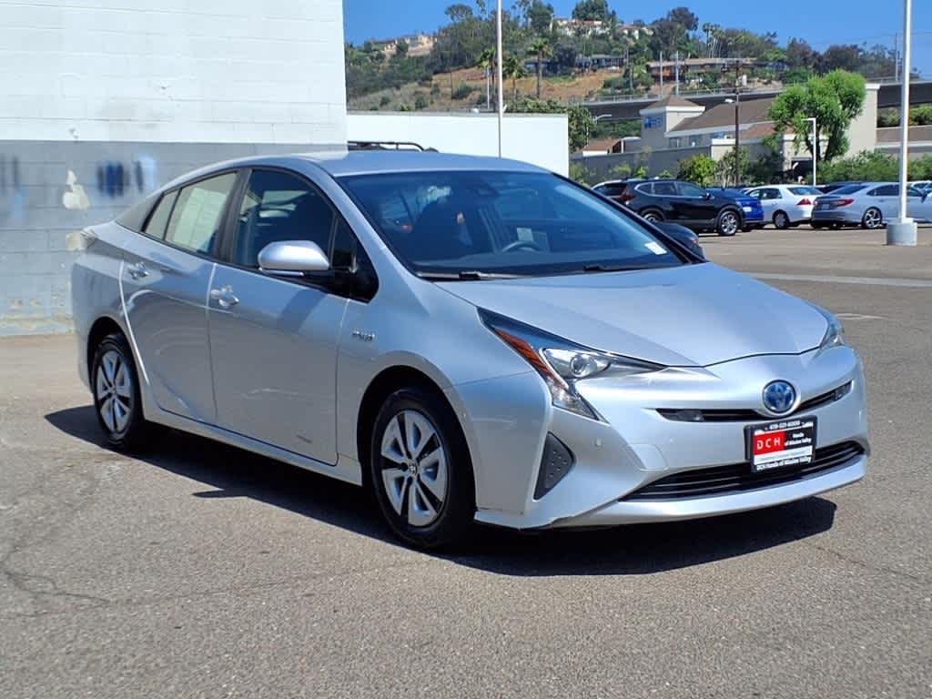 2018 Toyota Prius Two 3