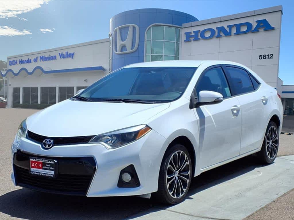 Thumbnail: 2016 Toyota Corolla - 1