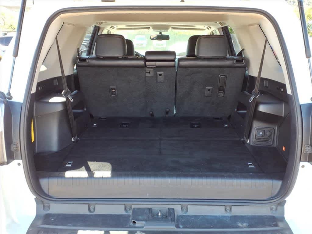 Thumbnail: 2014 Toyota 4Runner - 6