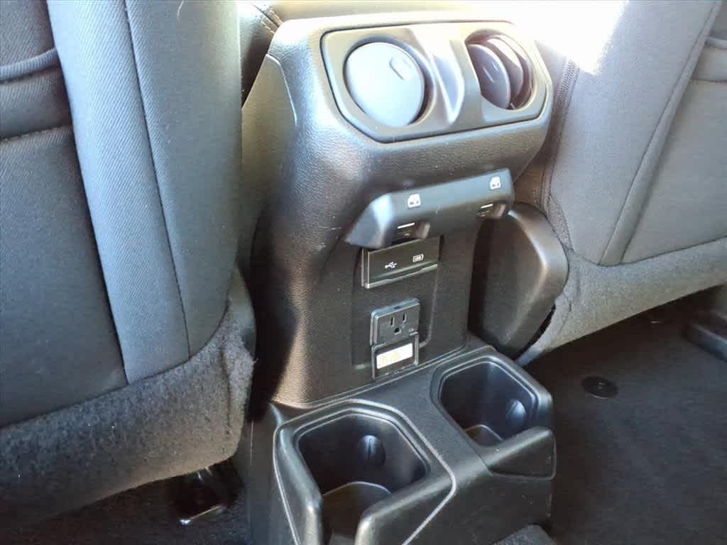 Thumbnail: 2018 Jeep Wrangler - 10