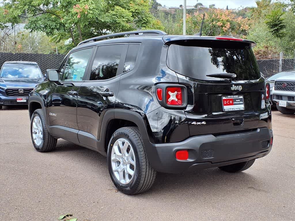 Thumbnail: 2018 Jeep Renegade - 7