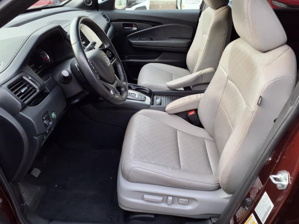 Thumbnail: 2021 Honda Passport - 15