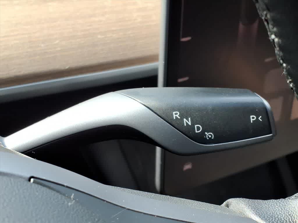 Thumbnail: 2022 Tesla Model 3 - 24