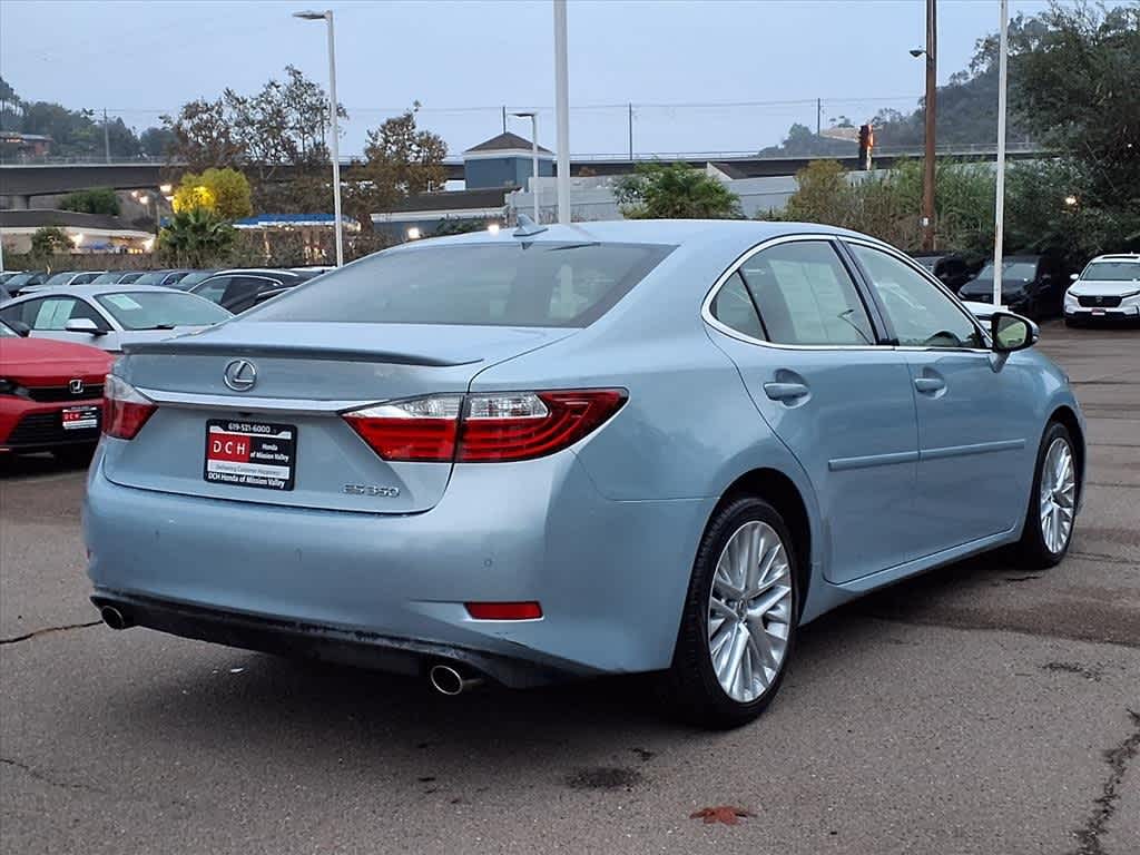 Thumbnail: 2013 Lexus ES - 5