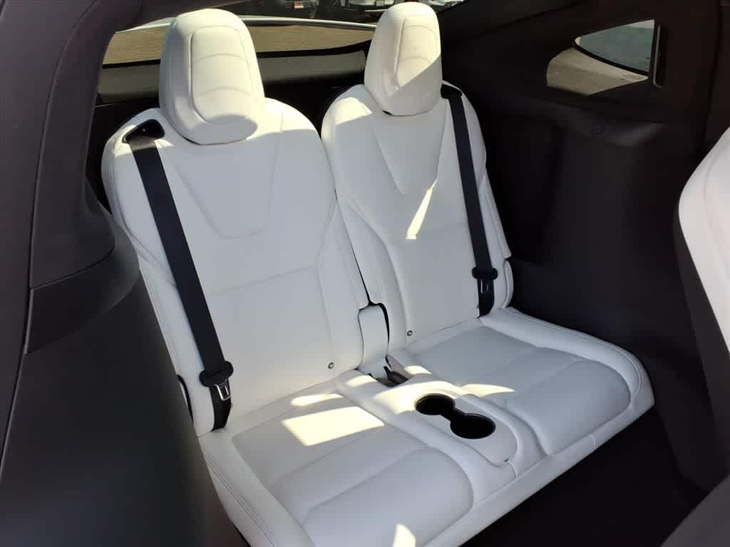 Thumbnail: 2018 Tesla Model X - 14