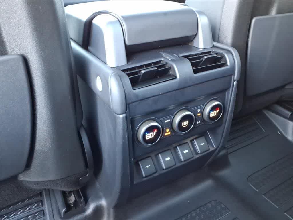 Thumbnail: 2020 Land Rover Defender - 11