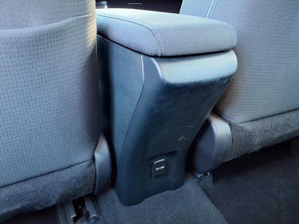 Thumbnail: 2019 Toyota Prius Prime - 10