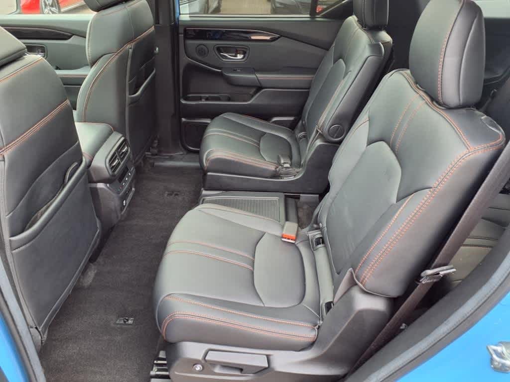 Thumbnail: 2024 Honda Pilot - 9