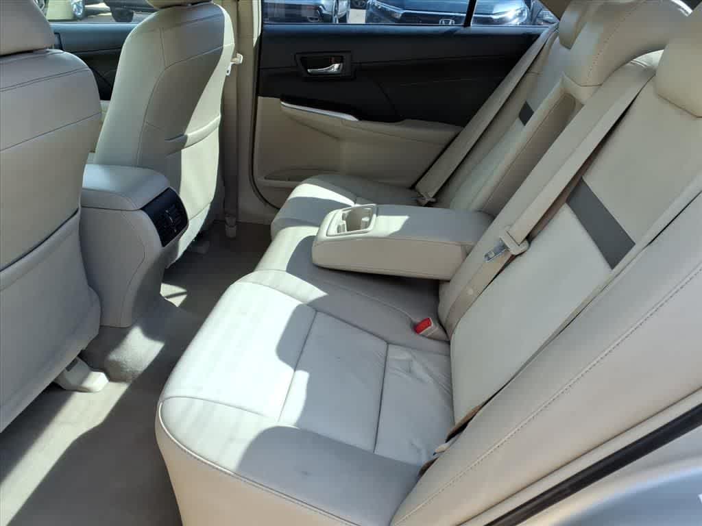 Thumbnail: 2013 Toyota Camry - 9