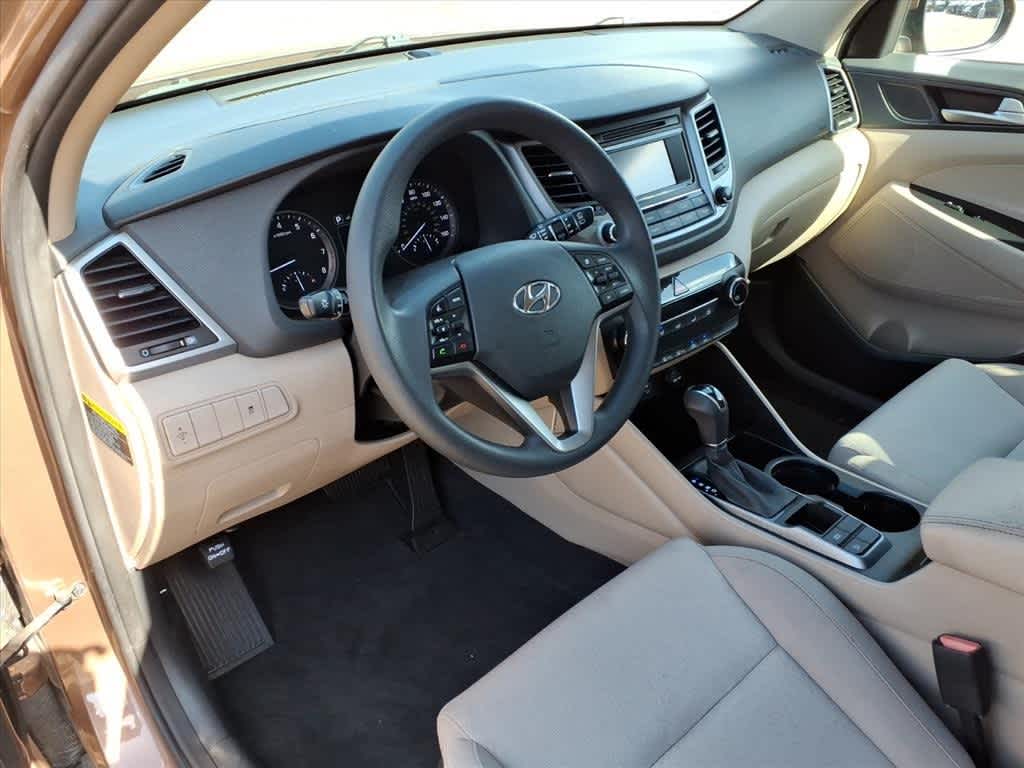 Thumbnail: 2016 Hyundai Tucson - 14