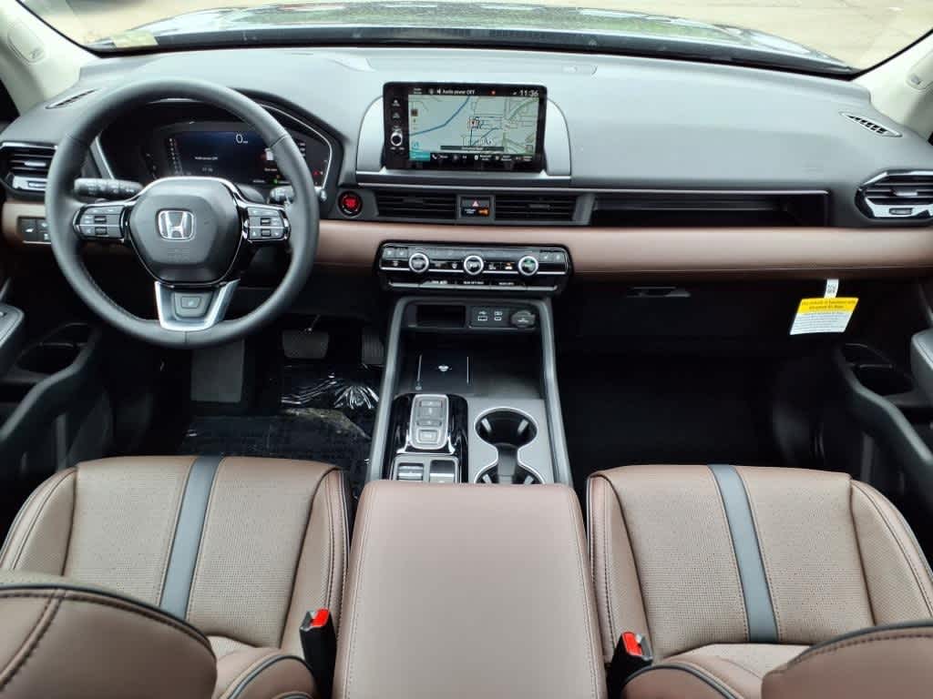 Thumbnail: 2025 Honda Pilot - 10