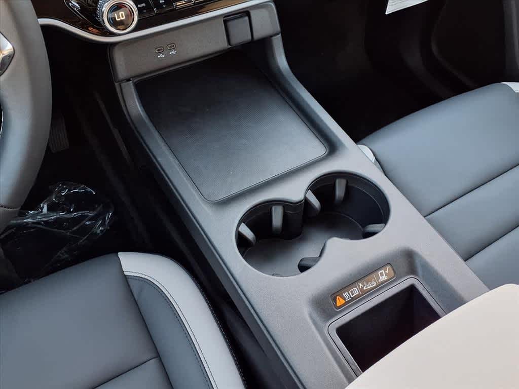 Thumbnail: 2026 Honda Prologue - 17