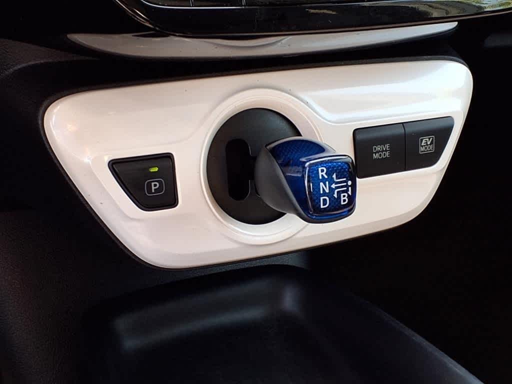2018 Toyota Prius Two 22