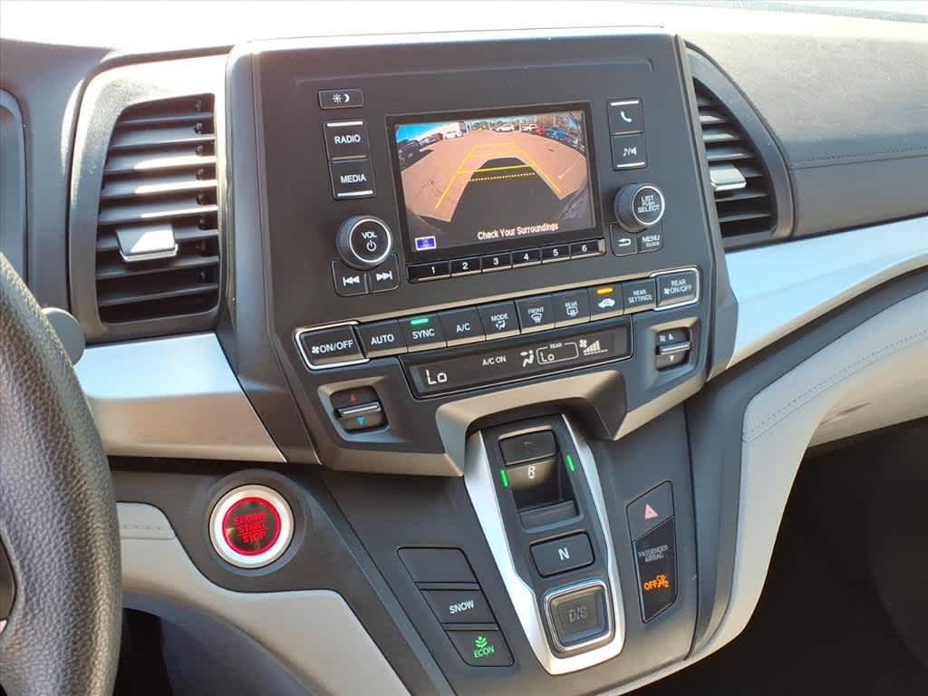 Thumbnail: 2018 Honda Odyssey - 22