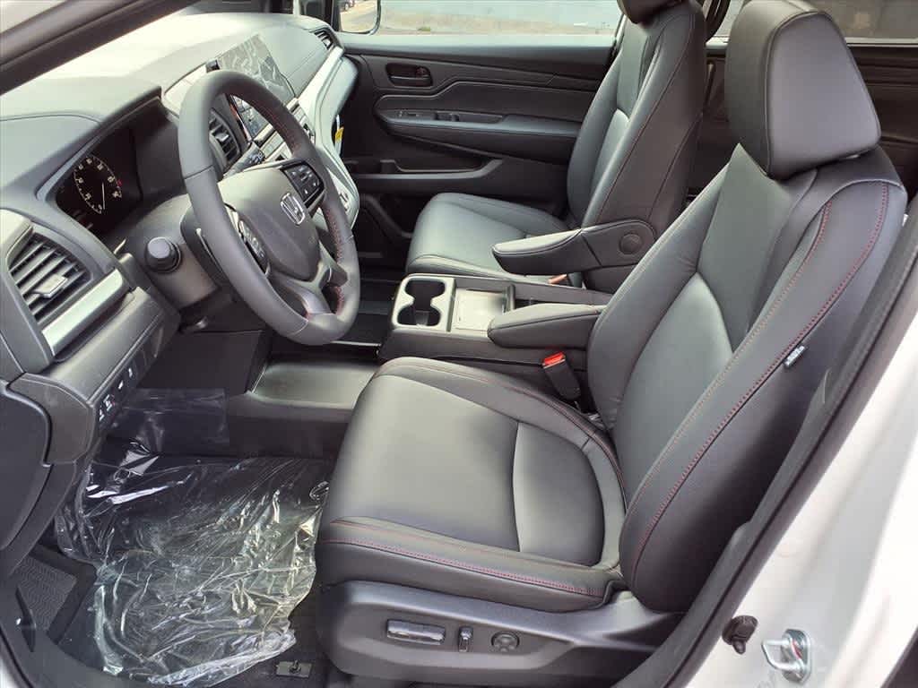 Thumbnail: 2026 Honda Odyssey - 13