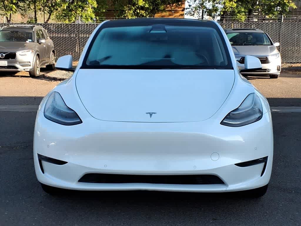 Used 2021 Tesla Model Y Long Range with VIN 5YJYGDEE2MF096991 for sale in San Diego, CA