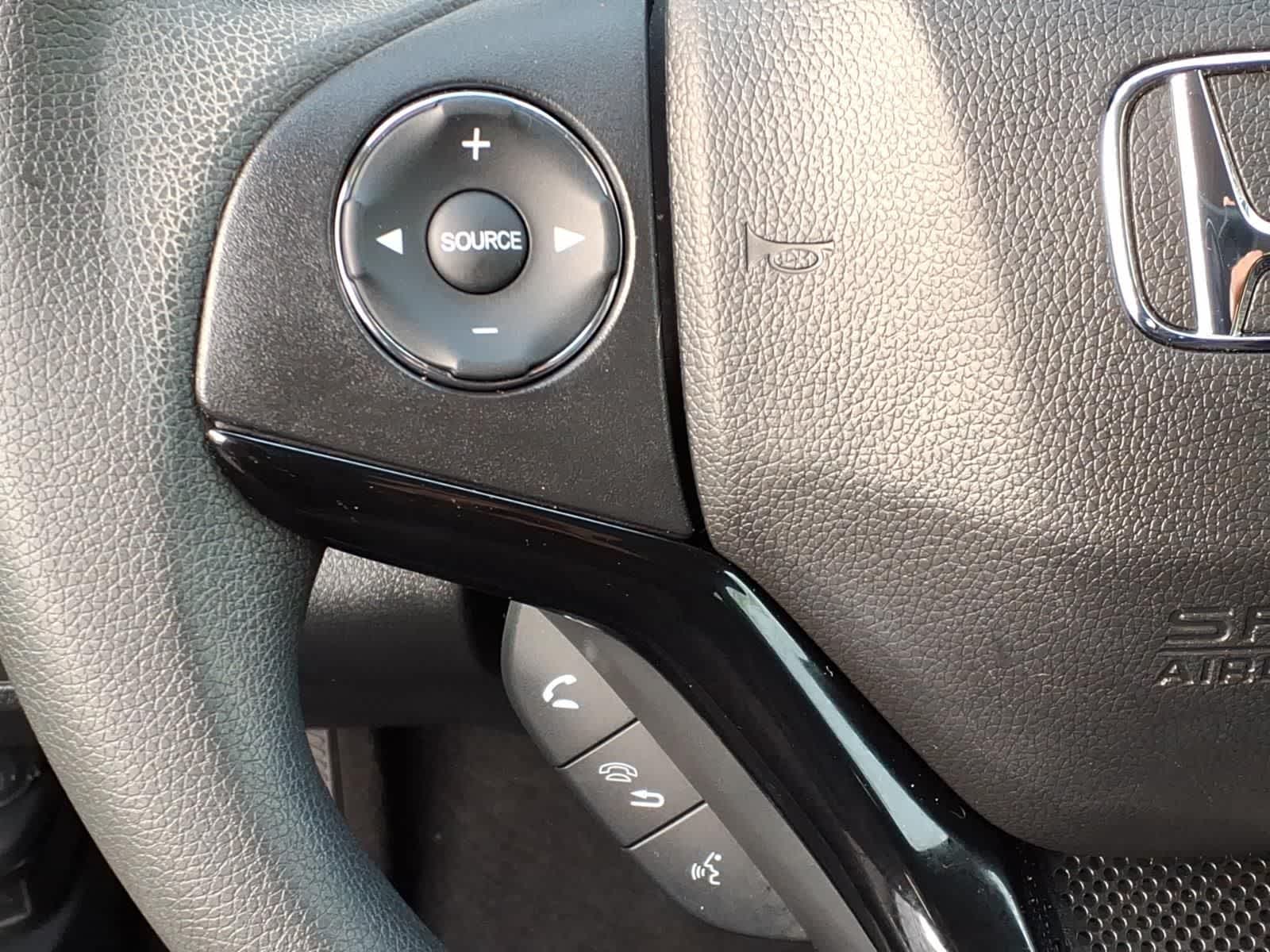 Thumbnail: 2022 Honda HR-V - 18