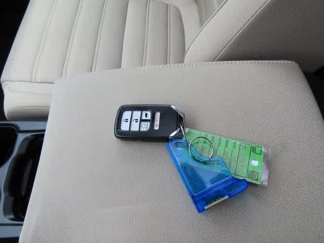 Thumbnail: 2017 Honda CR-V - 26