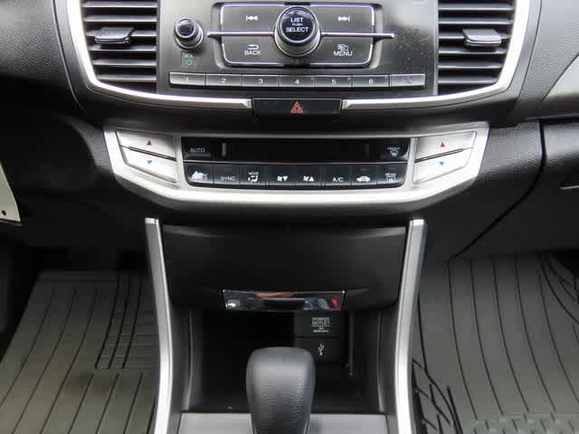 Thumbnail: 2013 Honda Accord - 19