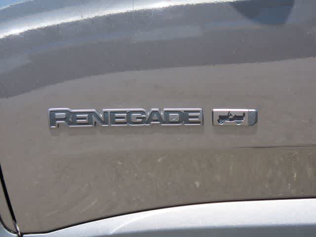 Thumbnail: 2021 Jeep Renegade - 7