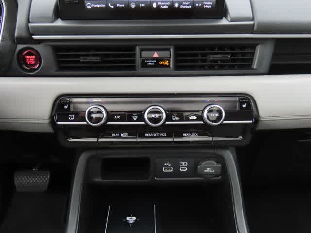 Thumbnail: 2023 Honda Pilot - 24