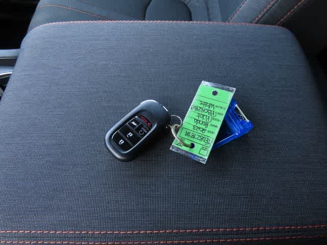 Thumbnail: 2023 Honda Pilot - 28