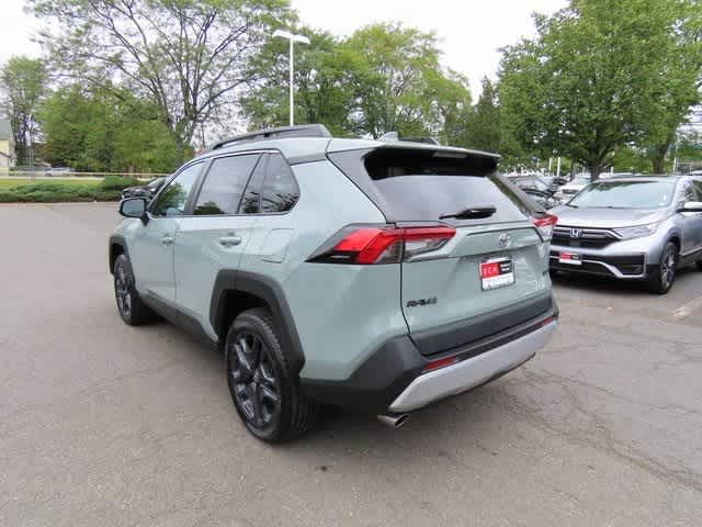 Thumbnail: 2022 Toyota RAV4 - 4
