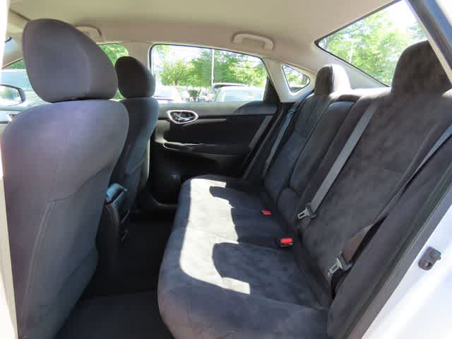 Thumbnail: 2013 Nissan Sentra - 12