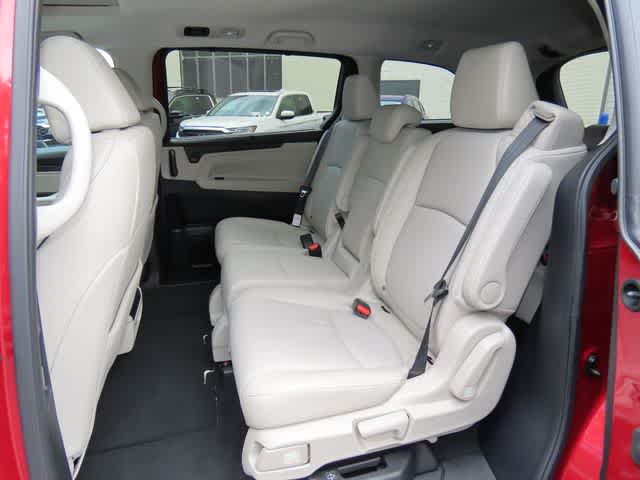 Thumbnail: 2026 Honda Odyssey - 13