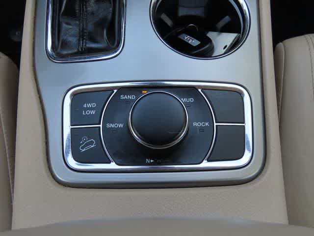 Thumbnail: 2020 Jeep Grand Cherokee - 22