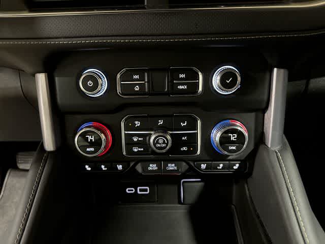 Thumbnail: 2024 GMC Yukon - 21