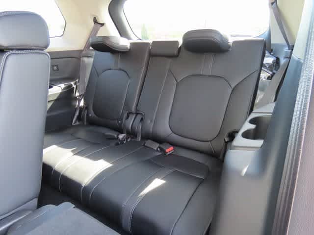 Thumbnail: 2025 Honda Pilot - 13