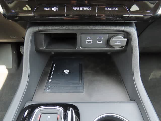 2025 Honda Pilot Elite 23