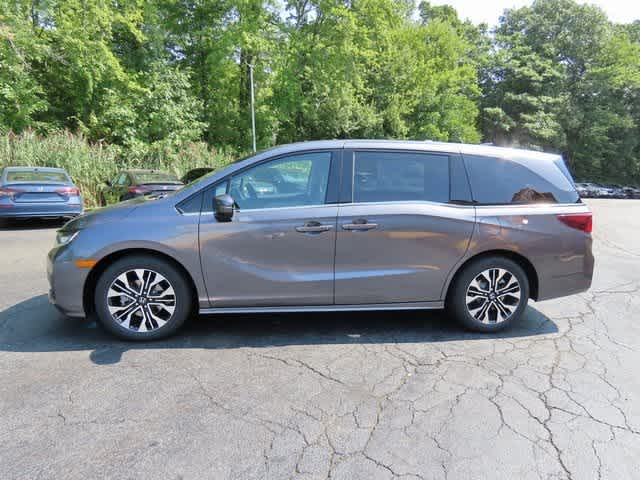 Thumbnail: 2026 Honda Odyssey - 3