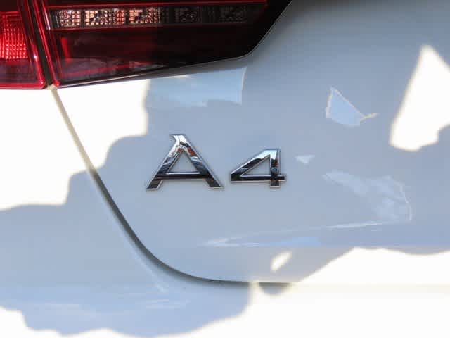 Thumbnail: 2022 Audi A4 - 7