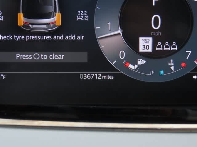 Thumbnail: 2024 Land Rover Range Rover Evoque - 30