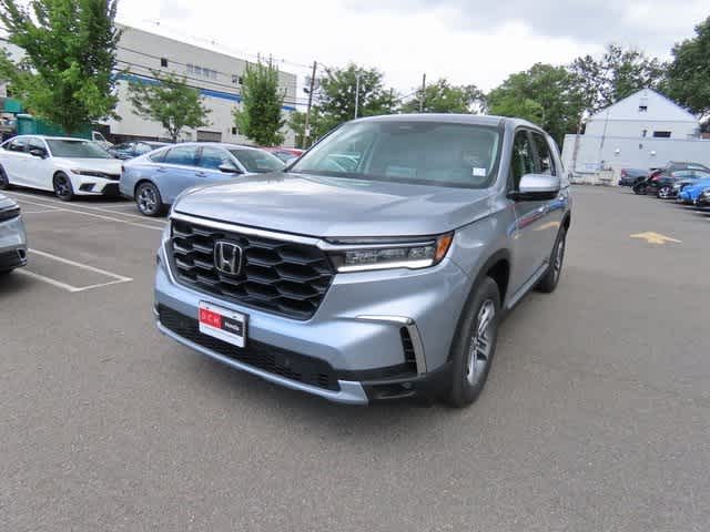 Thumbnail: 2025 Honda Pilot - 1