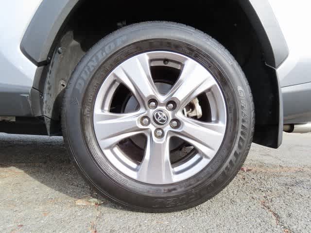 Thumbnail: 2023 Toyota RAV4 - 9