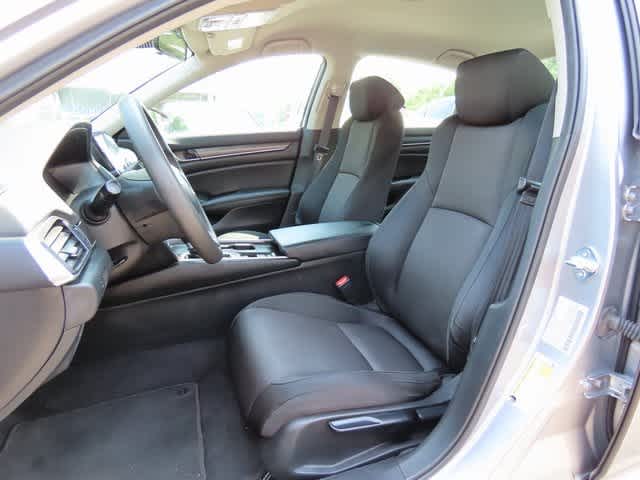 2022 Honda Accord LX 11