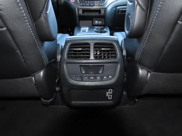 Thumbnail: 2022 Honda Pilot - 24