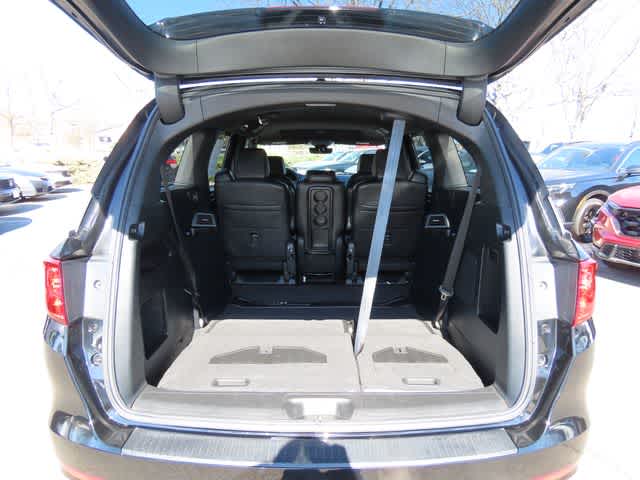 Thumbnail: 2023 Honda Odyssey - 10