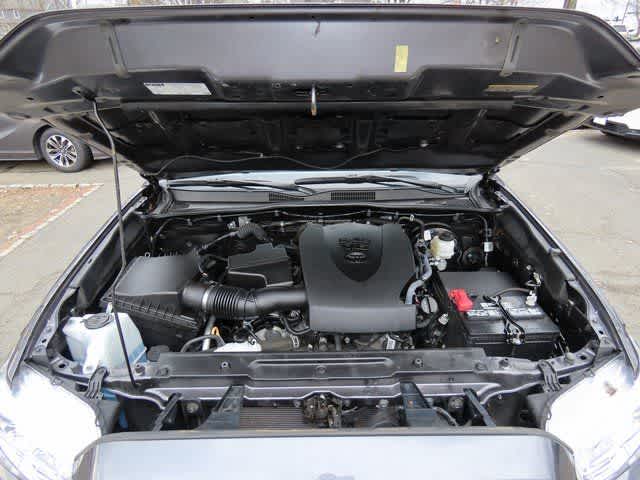 Thumbnail: 2023 Toyota Tacoma - 12