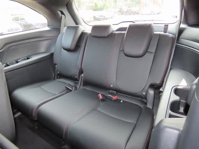 2025 Honda Odyssey Sport 14