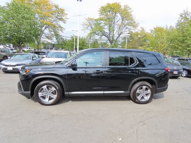 Thumbnail: 2023 Honda Pilot - 3