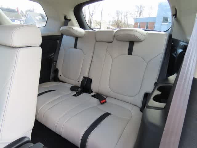 Thumbnail: 2026 Honda Pilot - 15