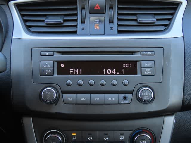 Thumbnail: 2013 Nissan Sentra - 18
